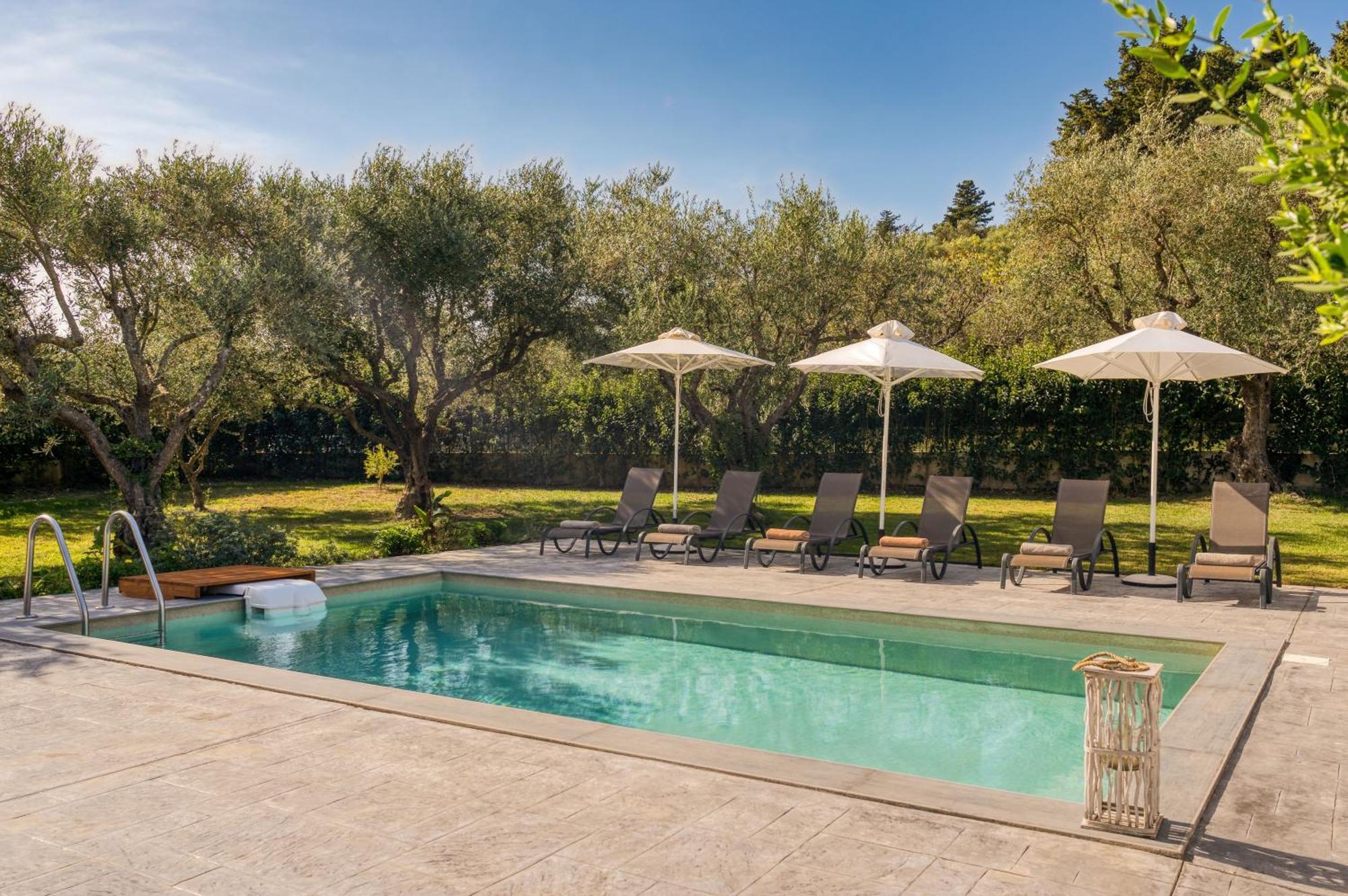 Plános Valeria Private Villa מראה חיצוני תמונה