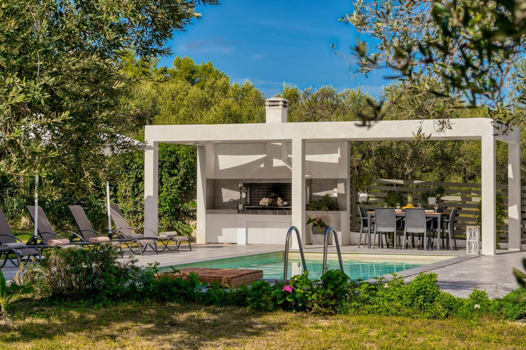 Plános Valeria Private Villa מראה חיצוני תמונה