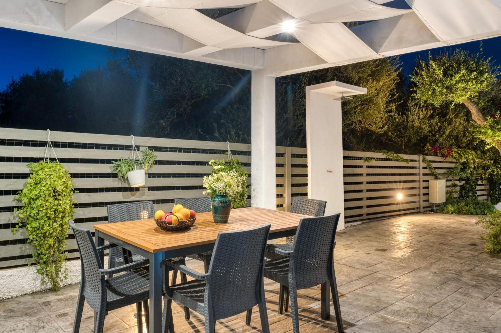 Plános Valeria Private Villa מראה חיצוני תמונה